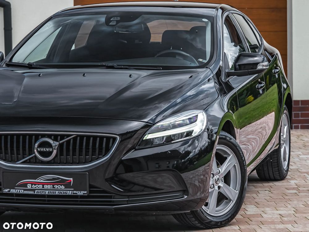 Volvo V40 D2 Momentum - 12