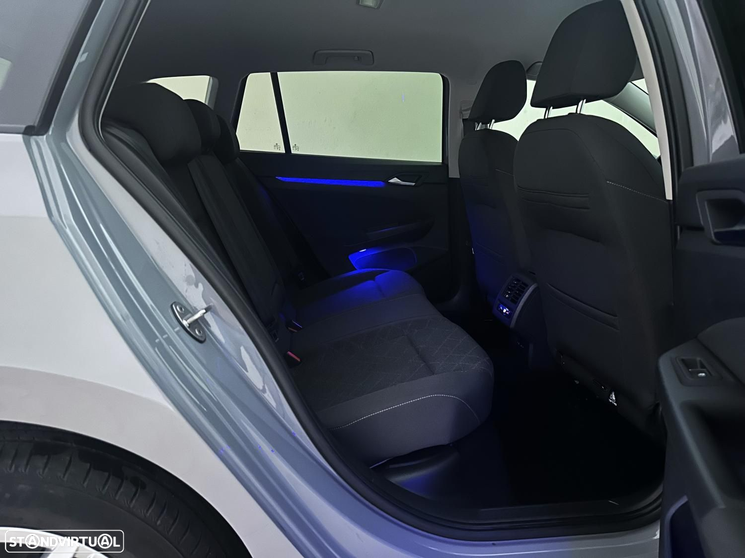 VW Golf Variant 2.0 TDi Conceptline - 16
