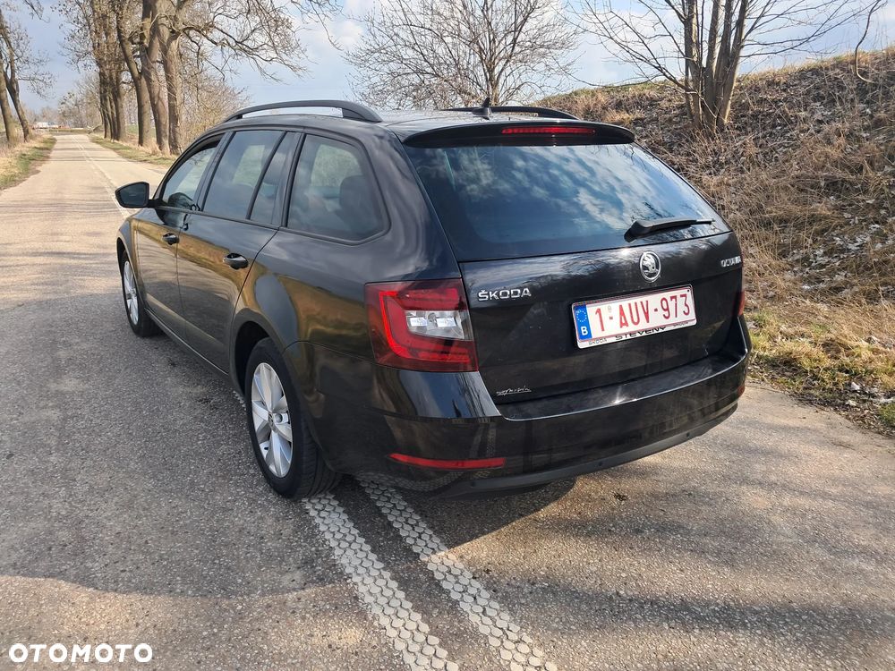Skoda Octavia 1.6 TDI Premium Edition - 14