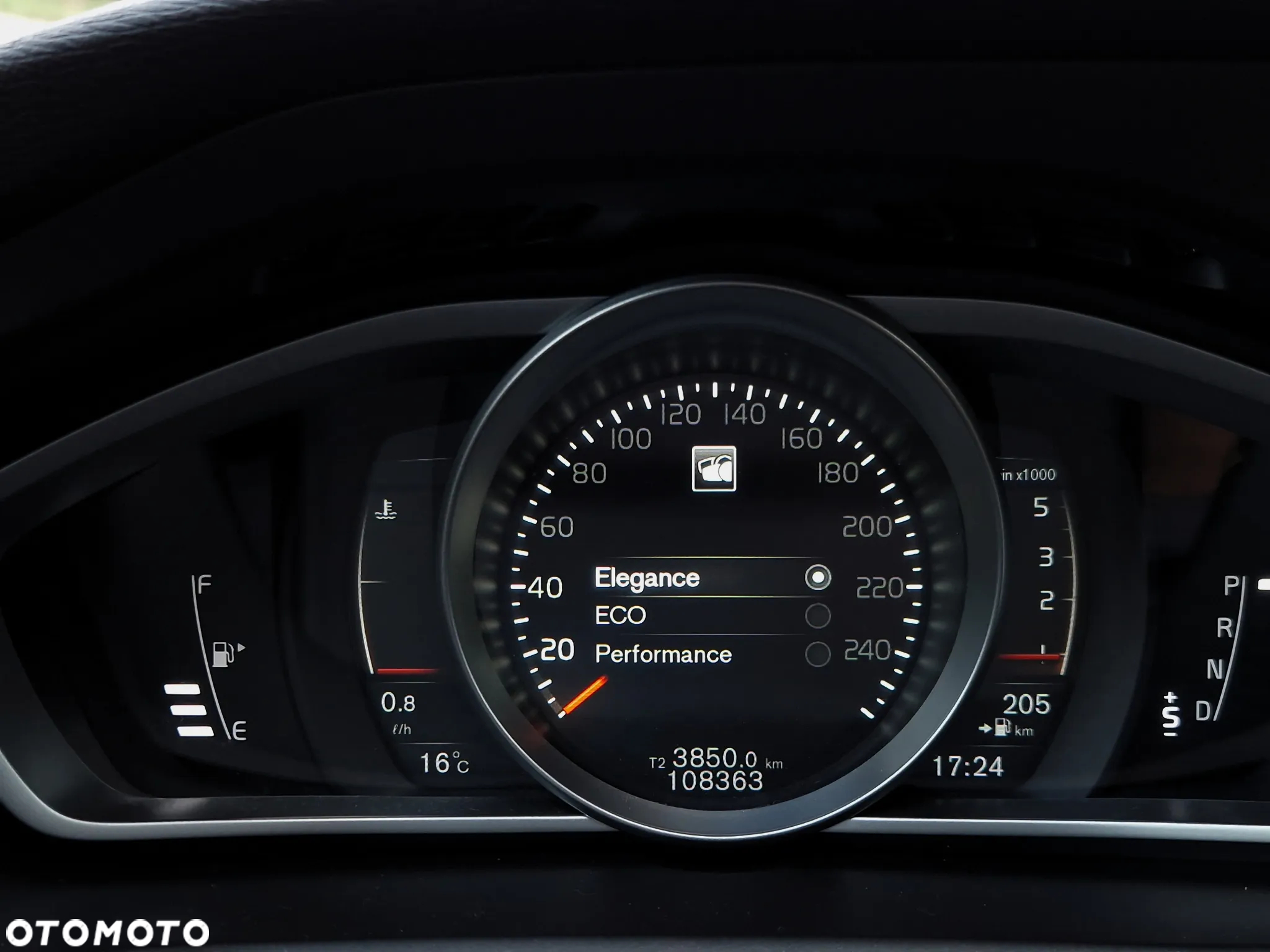 Volvo V40 D4 Drive-E Summum - 34