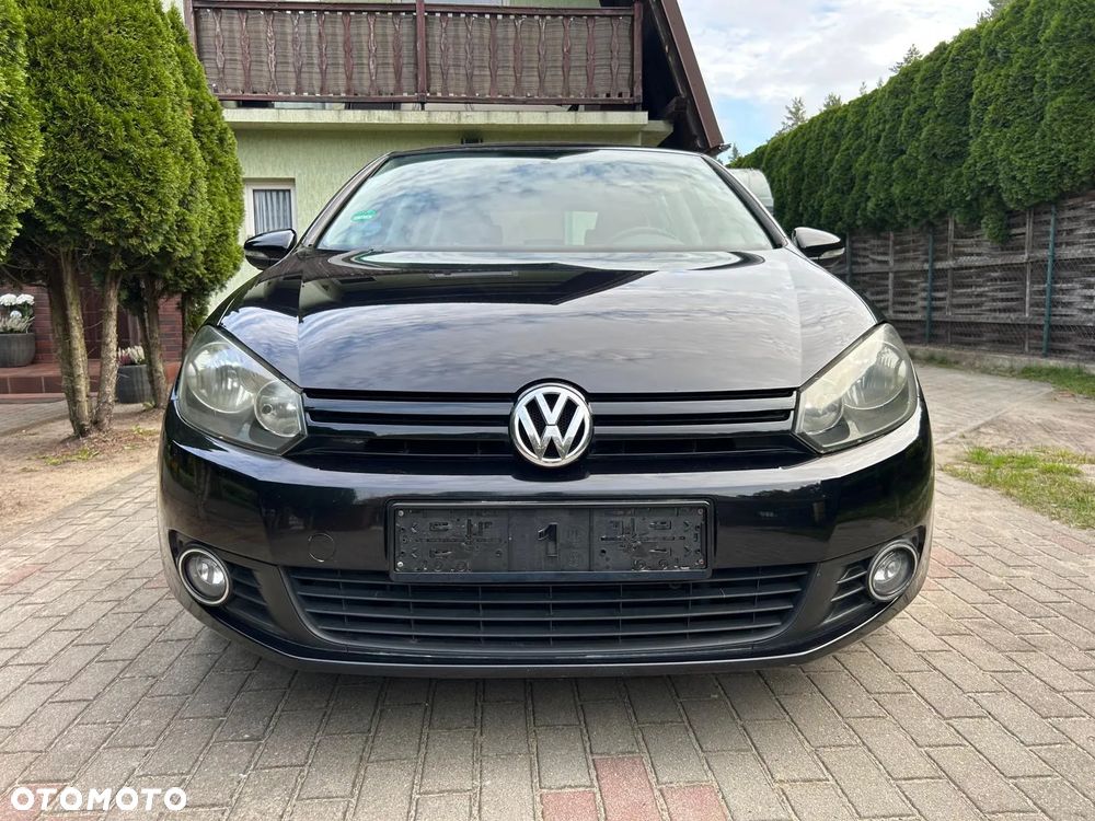 Volkswagen Golf - 2