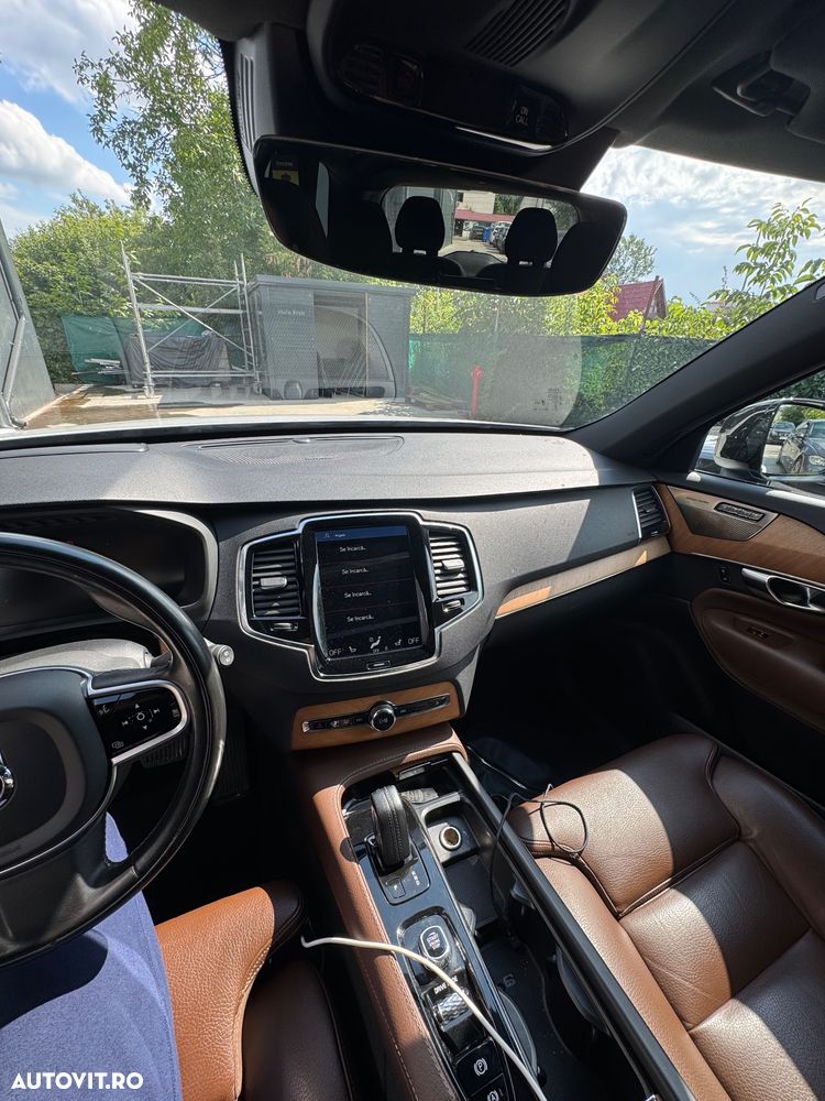 Volvo XC 90 Recharge T8 eAWD R-Design - 8