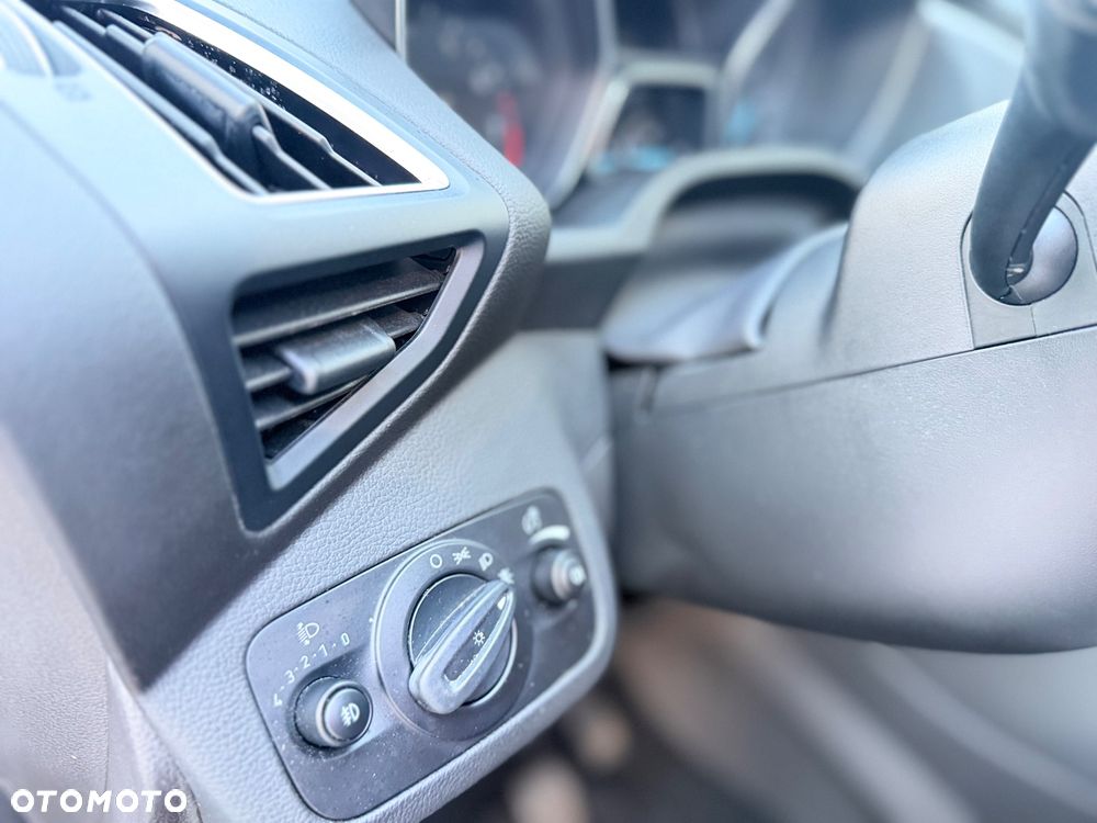 Ford Kuga 1.5 EcoBoost 2x4 Titanium - 18