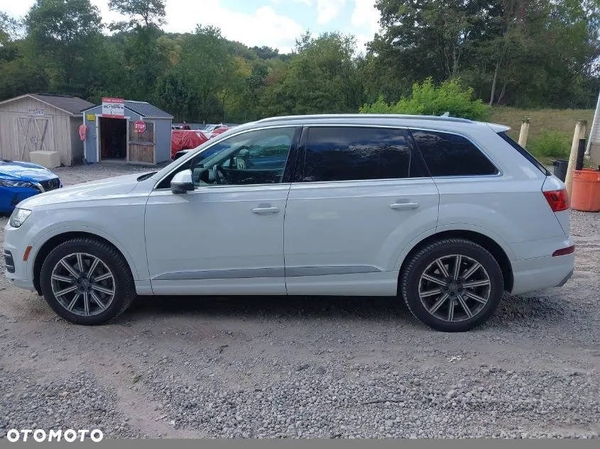 Audi Q7 3.0 TFSI Quattro Tiptronic - 7