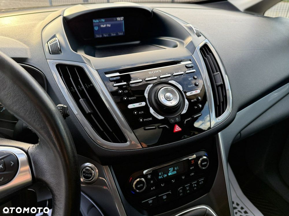 Ford Grand C-MAX - 24