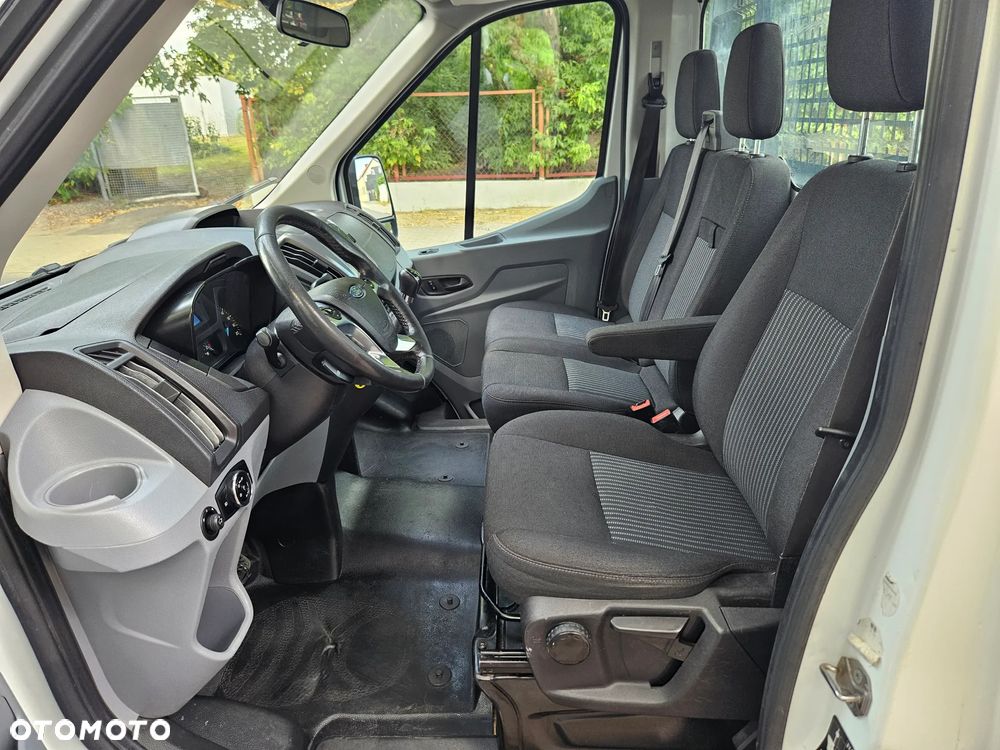 Ford transit - 3