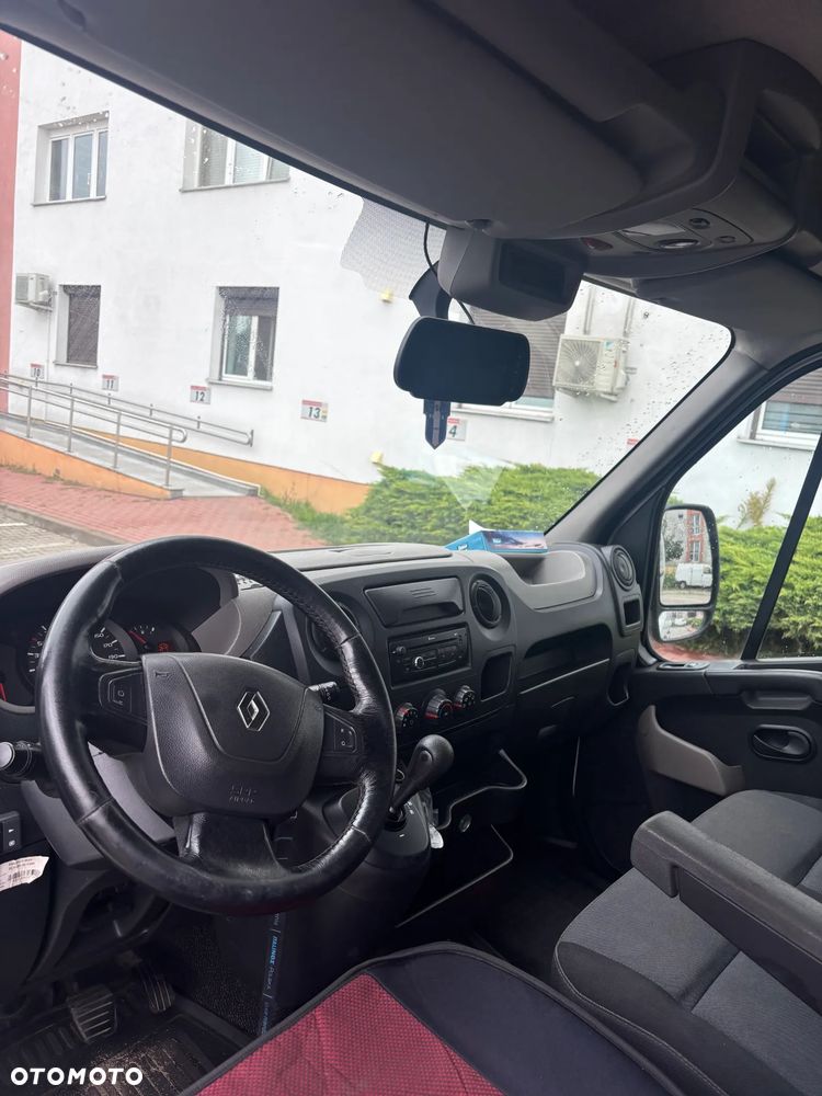 Renault Master - 1