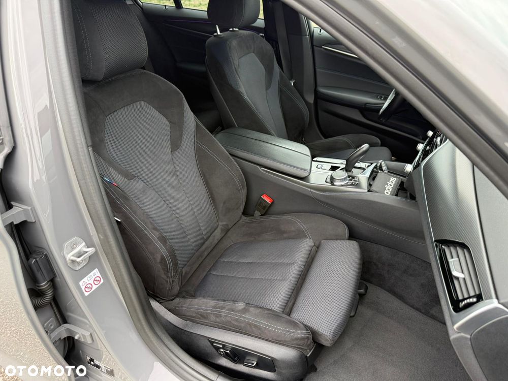 BMW Seria 5 520d mHEV M Sport sport - 24