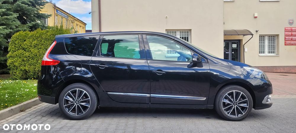 Renault Grand Scenic - 9