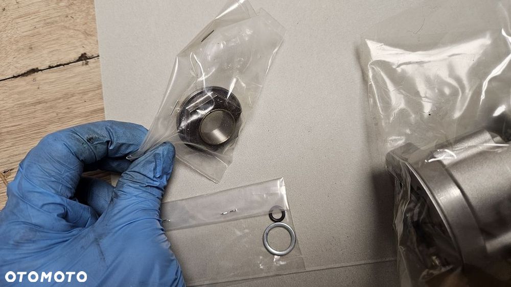 Pompa oleju Yamaha V-Max 1700  90891-10220 - 8