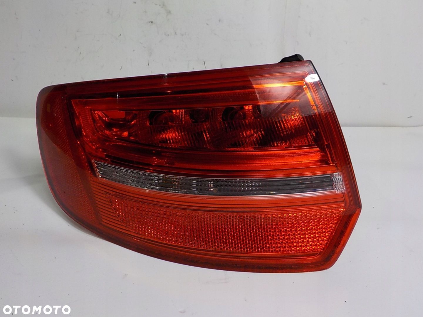 AUDI A3 II 8P SPORTBACK LIFT LAMPA LEWA TYLNA LEWY TYŁ - 1