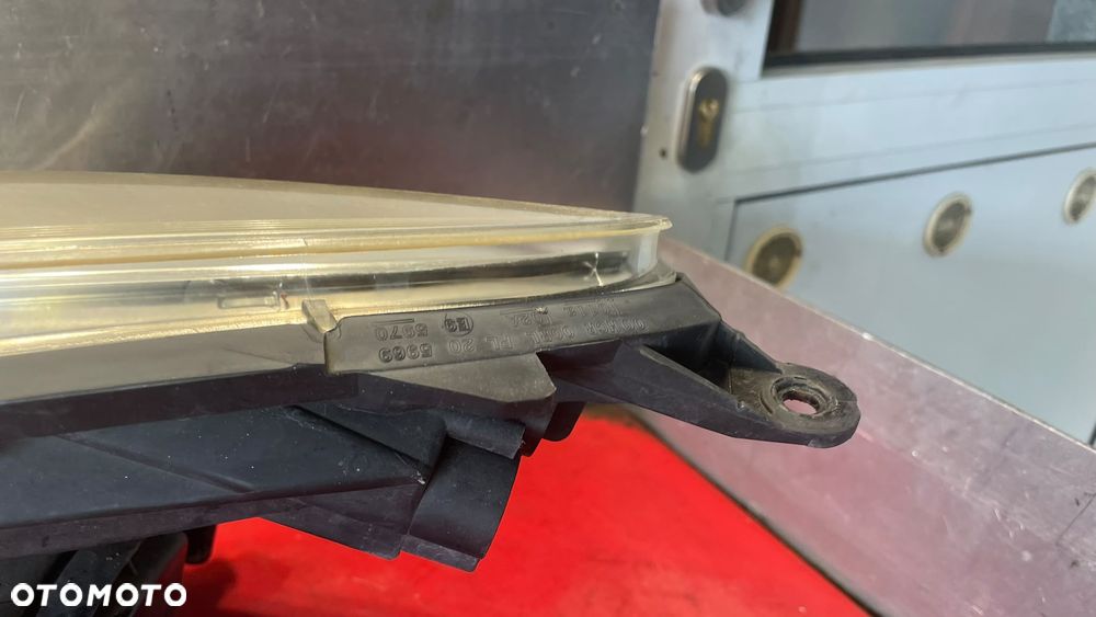 REFLEKTOR LAMPA PRAWY OPEL CORSA D LIFT ORYGINAŁ EUROPA - 5