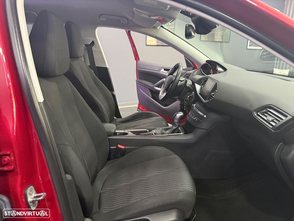 Peugeot 308 BlueHDi FAP 120 EAT6 Stop & Start Active - 27