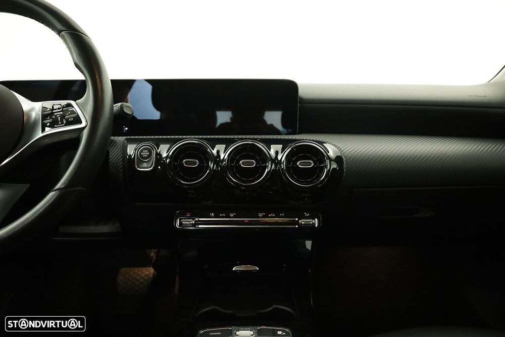 Mercedes-Benz A 200 Standard - 9