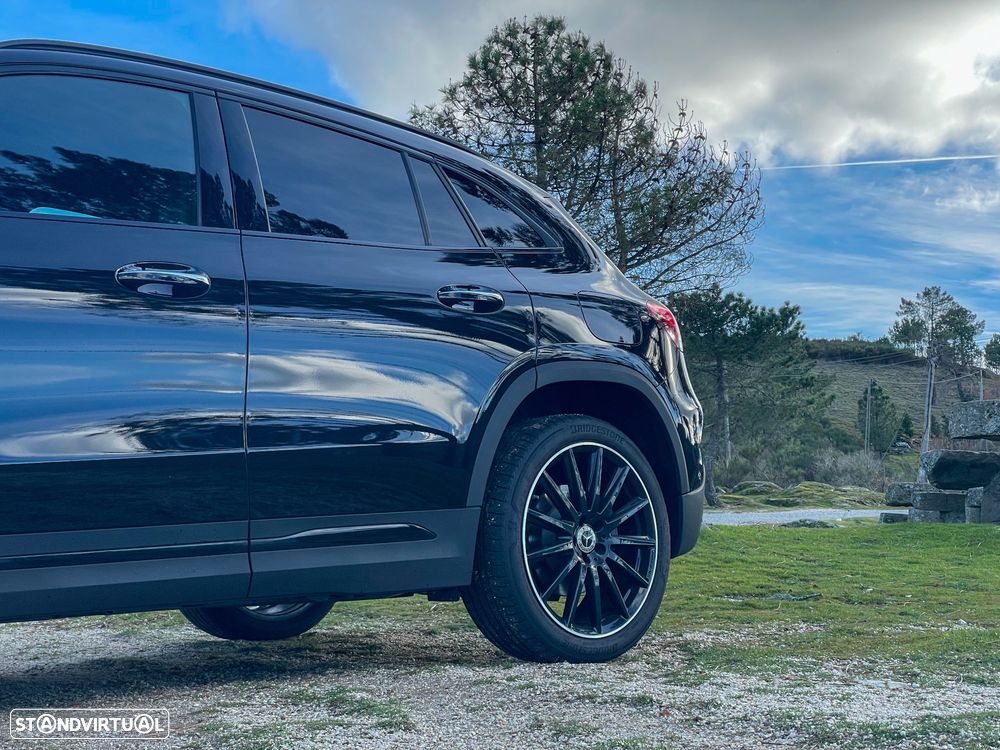 Mercedes-Benz GLA 250 e AMG Line - 10