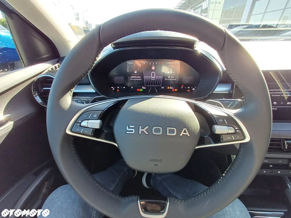 Skoda Fabia 1.0 TSI Drive DSG - 12