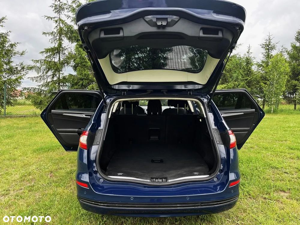 Ford Mondeo - 10