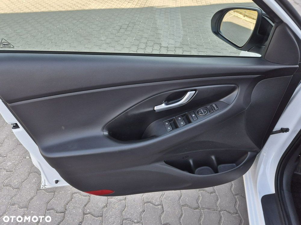 Hyundai i30 1.0 T-GDI Smart - 13