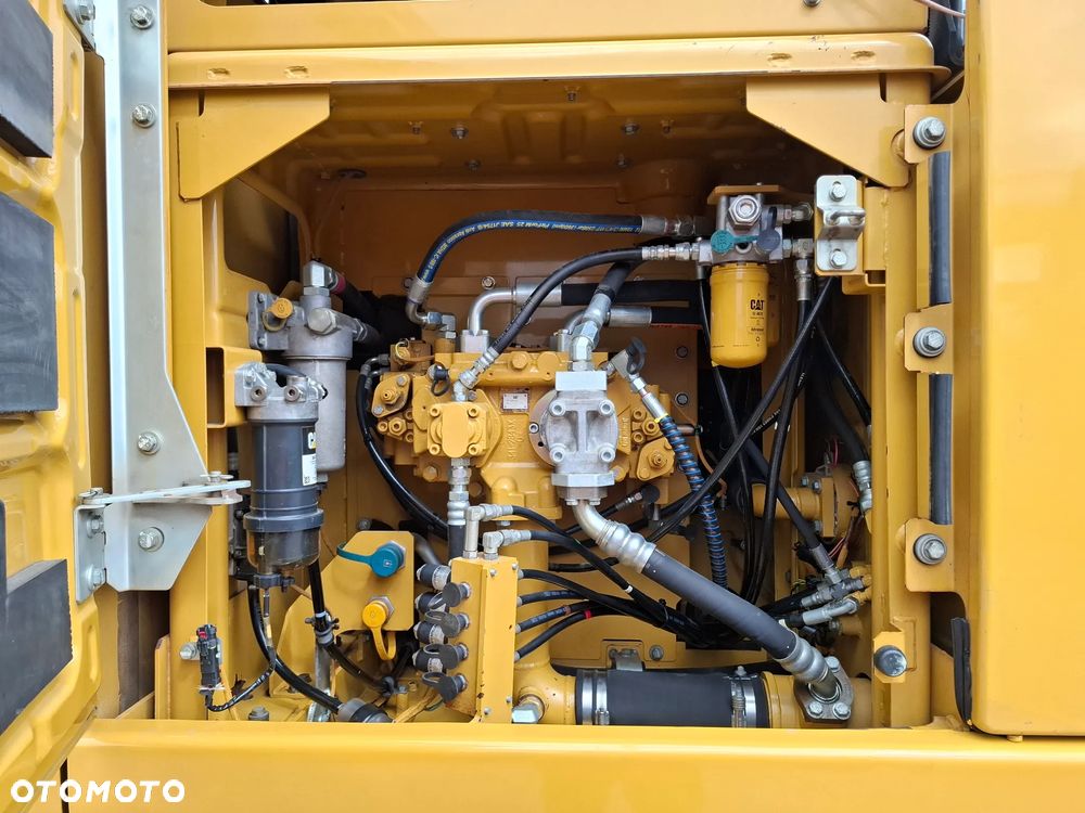 Caterpillar CAT 320 EL - 18