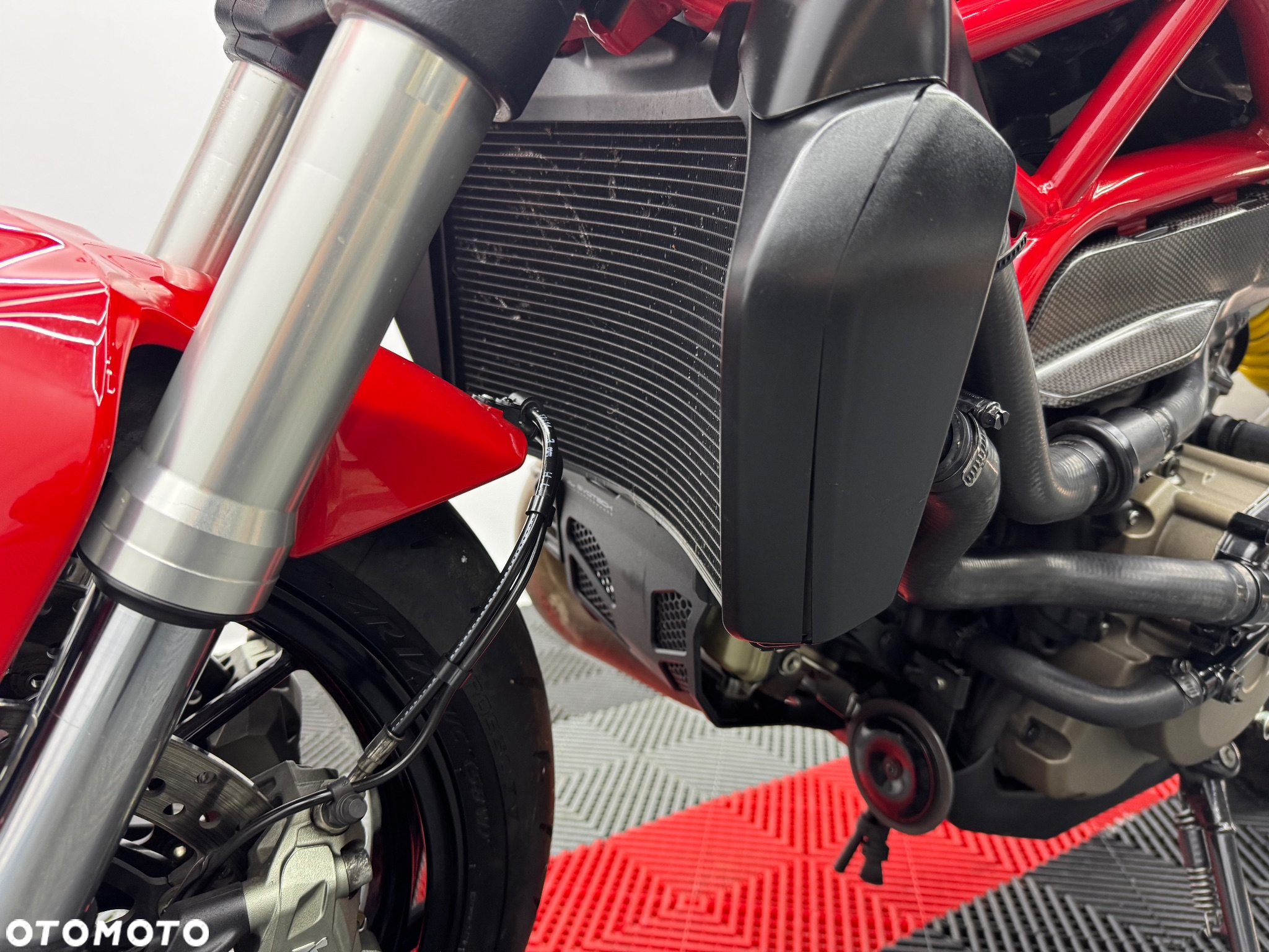 Ducati Monster - 20