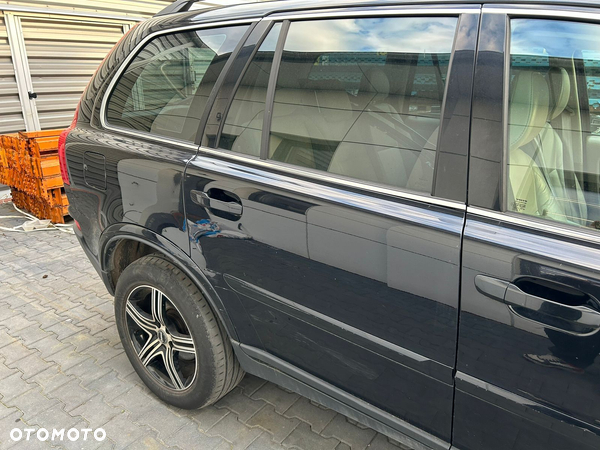 DRZWI KOMPLETNE PRAWY TYŁ VOLVO XC90 I 452-26