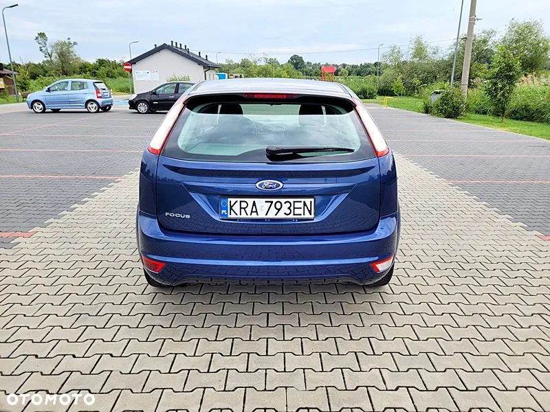 Ford Focus 1.6 16V Ambiente - 7