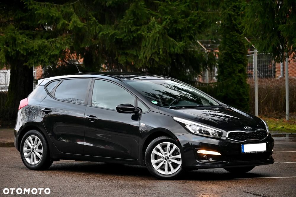 Kia Ceed 1.4 CVVT Dream-Team Edition - 7