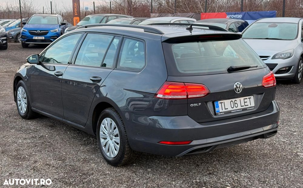 Volkswagen Golf 1.0 TSI OPF Comfortline - 4