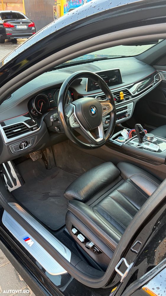 BMW 7 Series 2017 — imagine 7