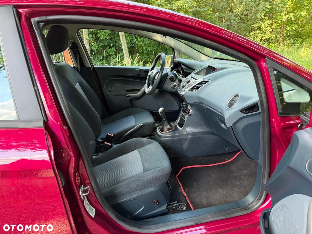 Ford Fiesta 1.25 SYNC Edition - 23
