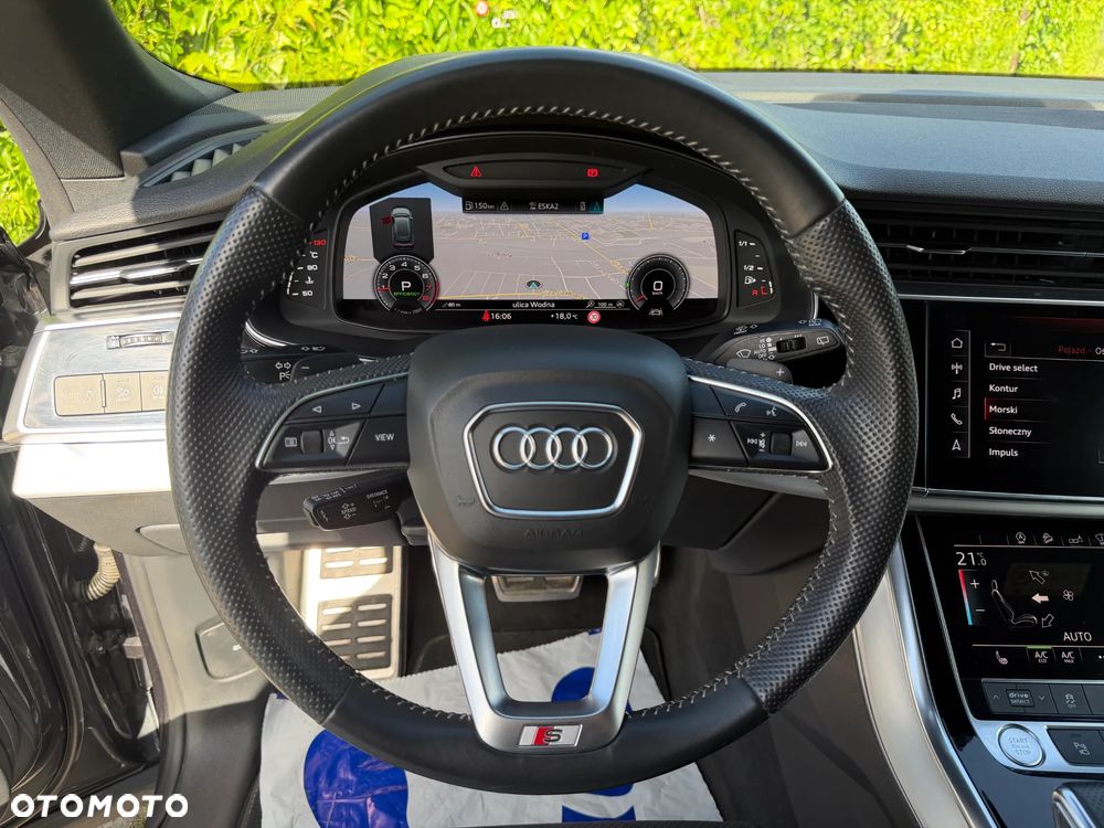 Audi Q8 55 TFSI mHEV Quattro Tiptronic - 24
