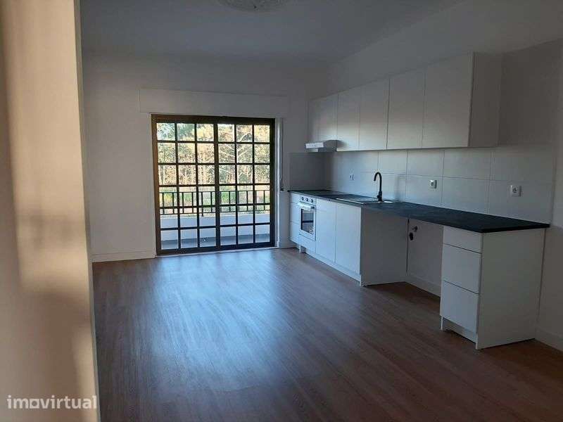 Apartamento T2 com pátio exterior - Grande imagem: 3/8