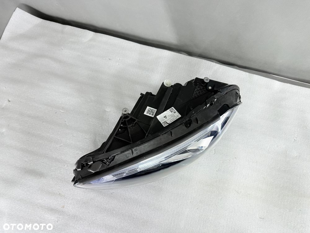Reflektor Przod lewa Mercedes A W177 A177 Multibeam A1779060503 - 3