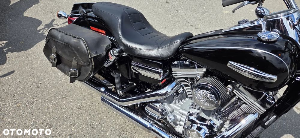 Harley-Davidson Dyna Super Glide - 10