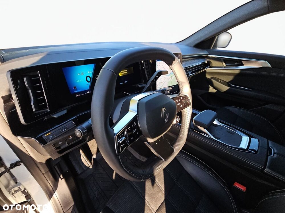 Renault Austral E-Tech Full 200 Iconic - 16