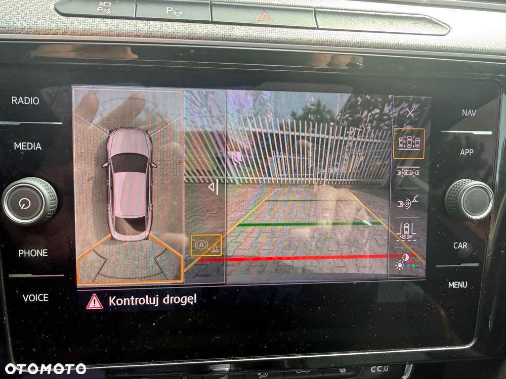 Volkswagen Arteon 2.0 TDI Bi-Turbo SCR 4Mot R-Line Edition DSG - 19