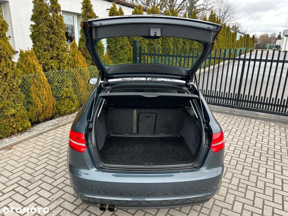 Audi A3 Sportback 2.0 TFSI quattro S tronic S line Sportpaket - 16