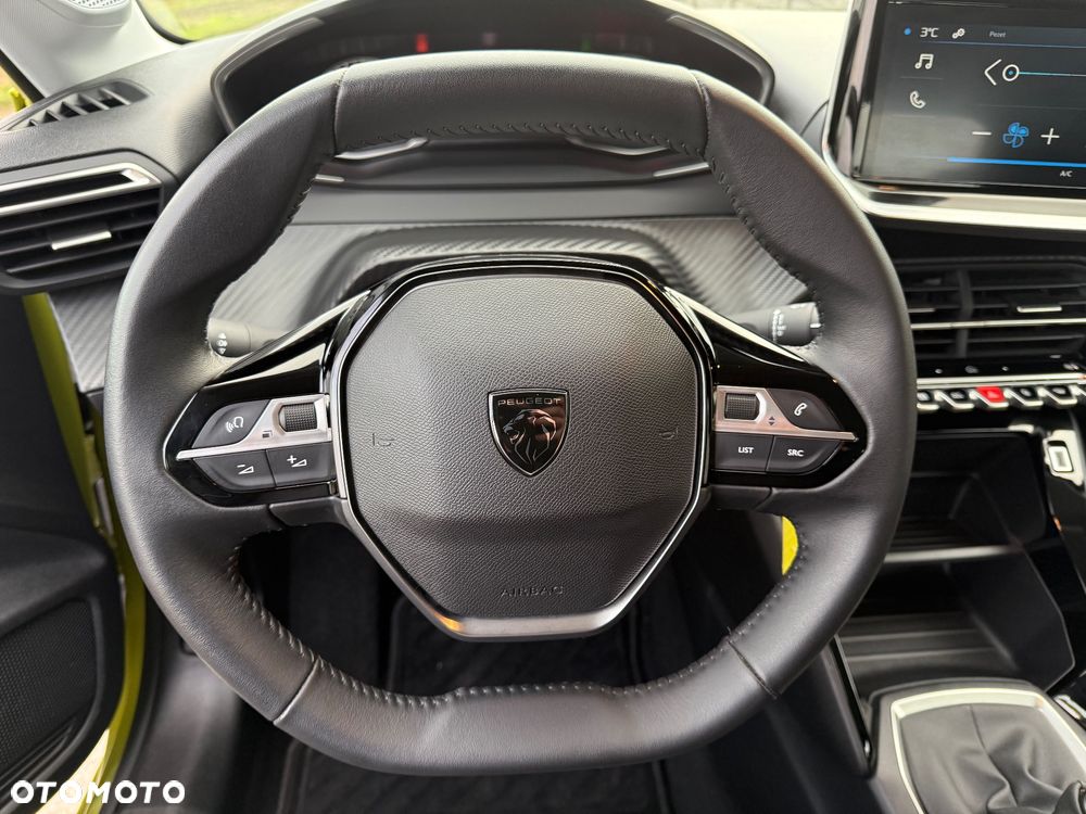 Peugeot 208 PureTech 100 Style - 9