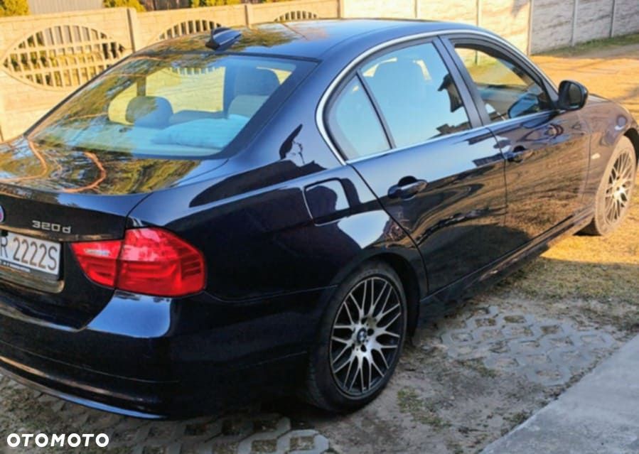 BMW Seria 3 320d DPF - 14