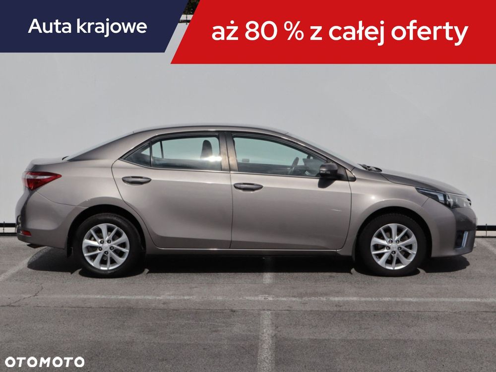 Toyota Corolla - 8