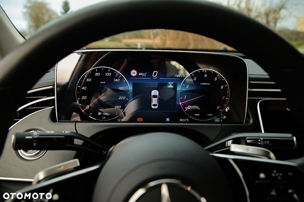 Mercedes-Benz Klasa E 200 mHEV Avantgarde 9G-Tronic - 15
