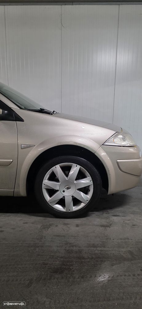 Renault Mégane 1.5 dCi Dynamique Luxe - 35