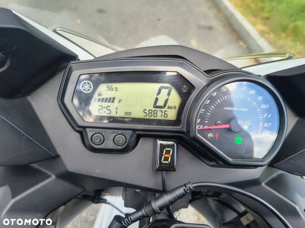 Yamaha XJ - 6