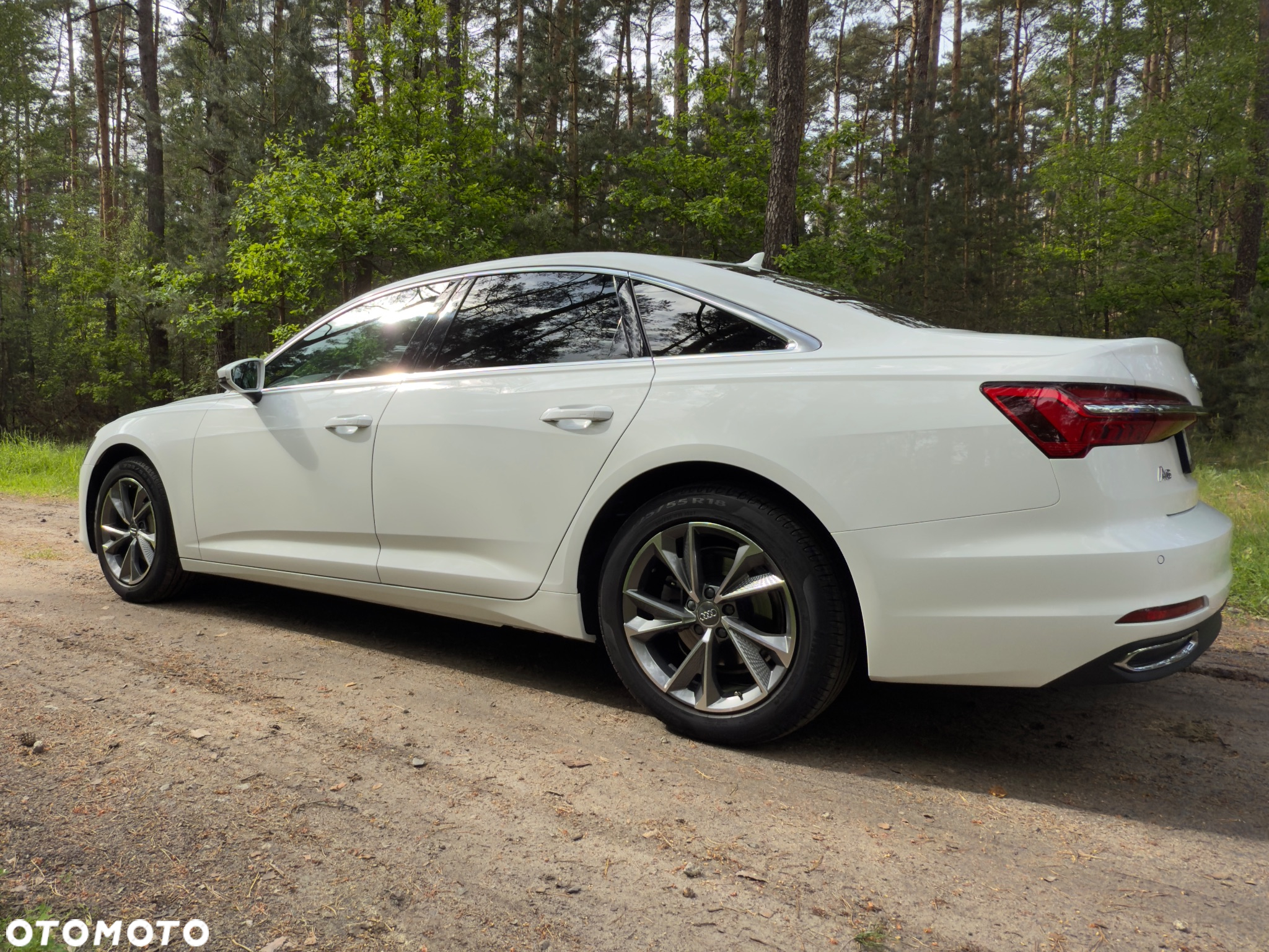 Audi A6 - 4