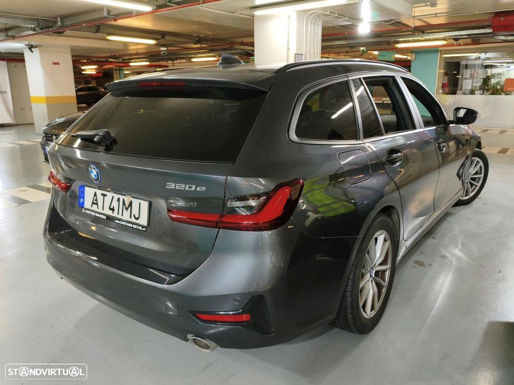BMW 320 e Pack Essence Auto - 3