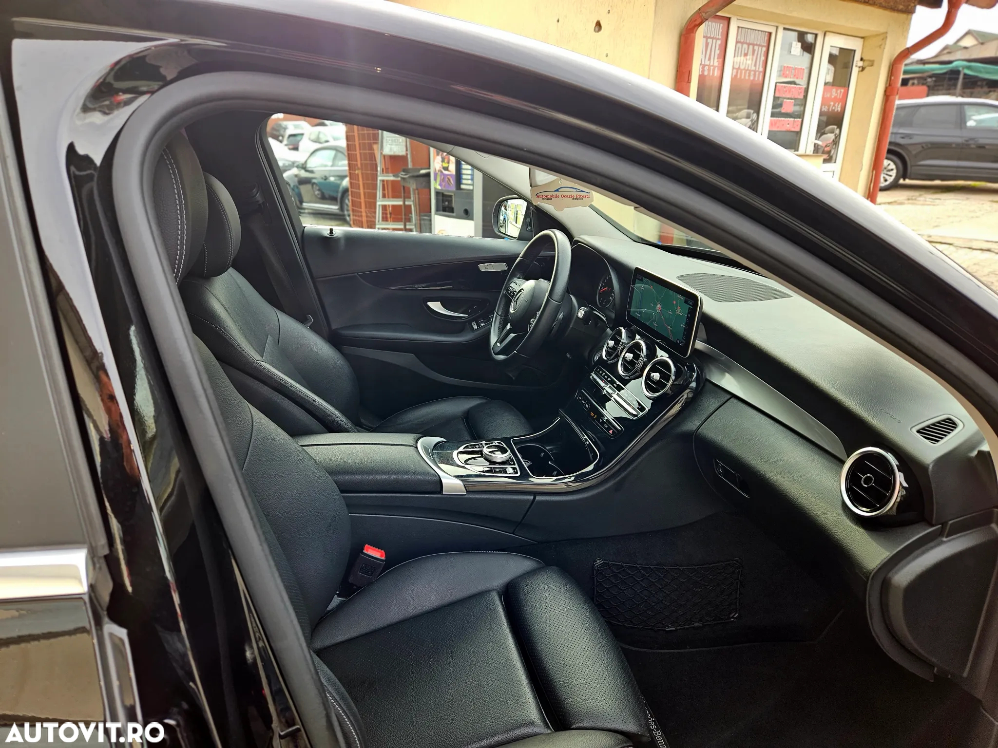 Mercedes-Benz C - 22