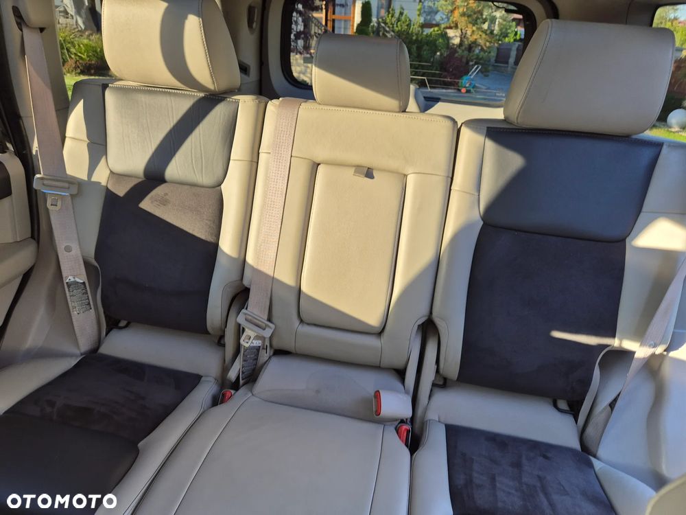 Jeep Commander - 30