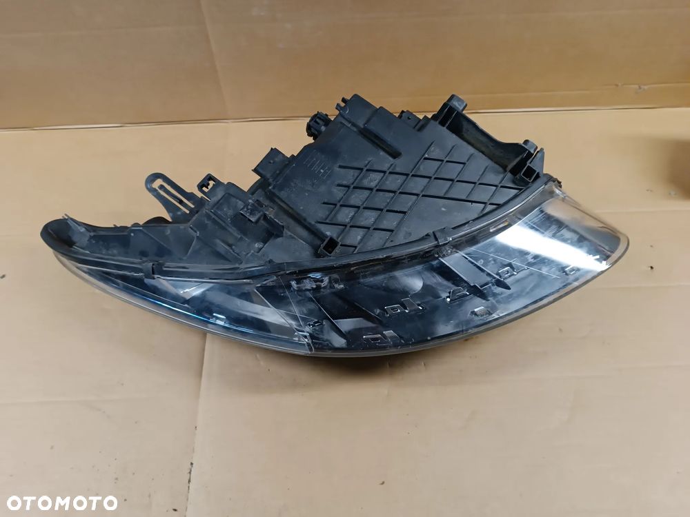 LAMPA PRZÓD PRZEDNIA LEWA RENAULT MEGANE III LIFT EUROPA IGŁA - 6