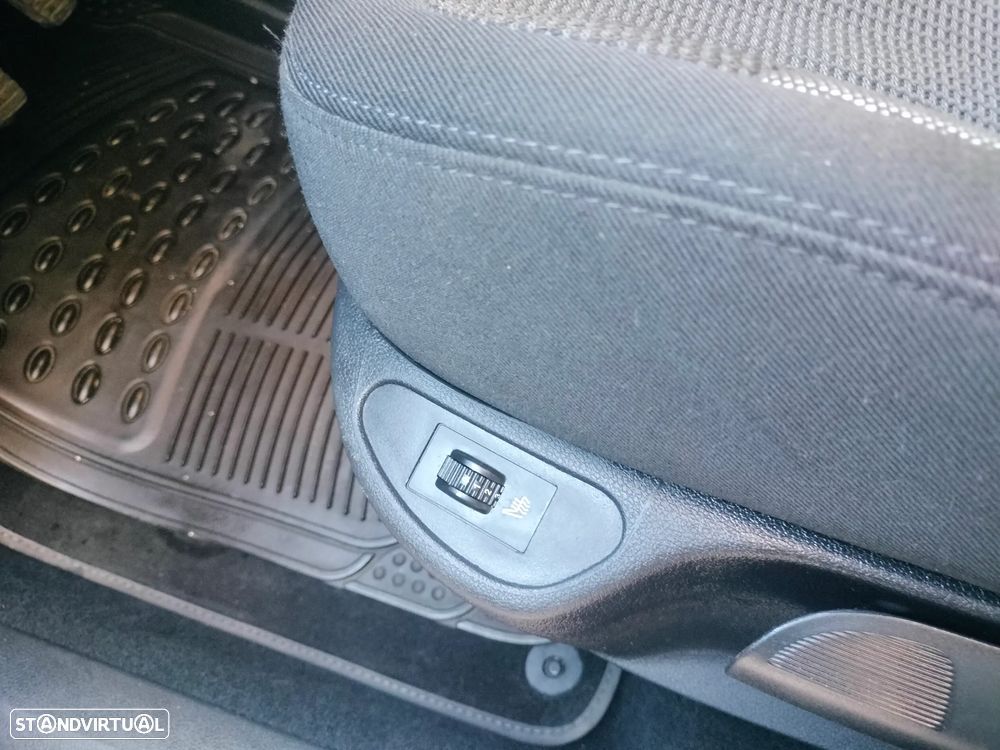 Peugeot 308 SW e-HDi FAP 110 Stop&Start Active - 24