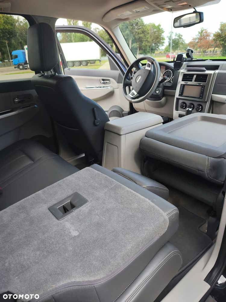 Jeep Cherokee - 4